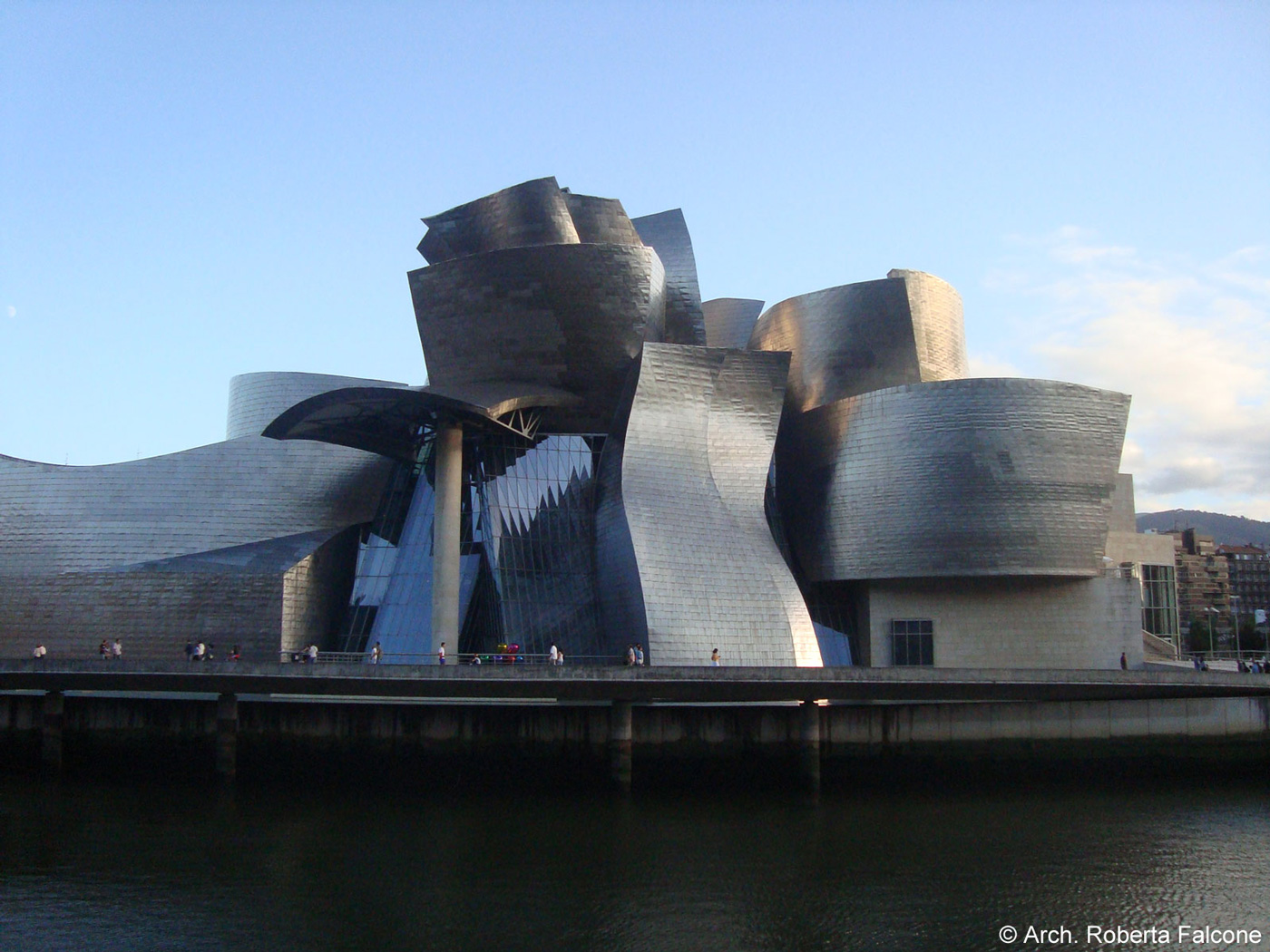 Guggenheim_museum_bilbao_43