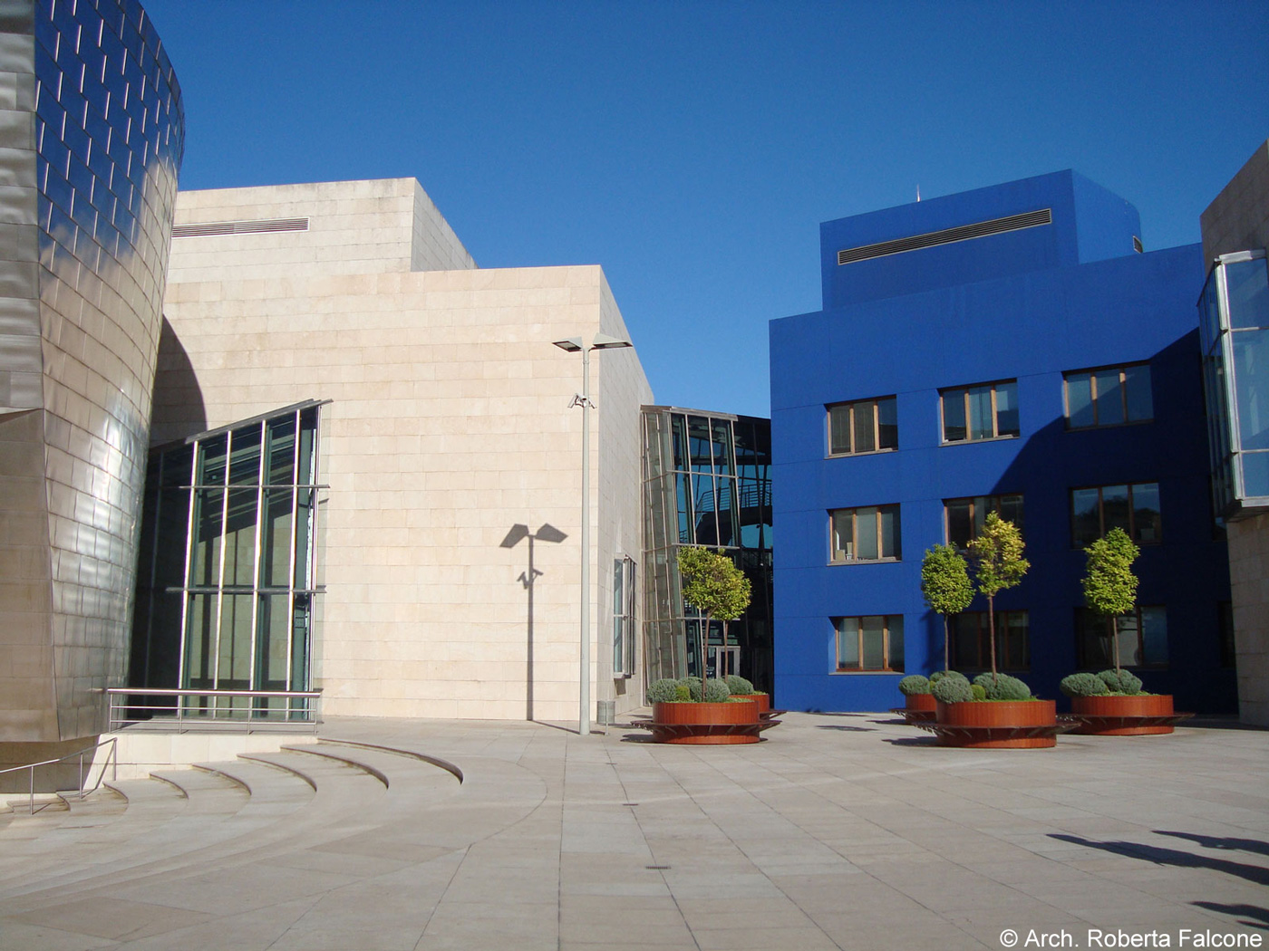 Guggenheim_museum_bilbao_52