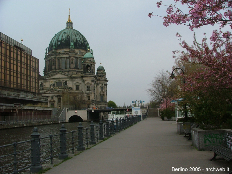 071 - Nikolaiviertel - Berliner Dom