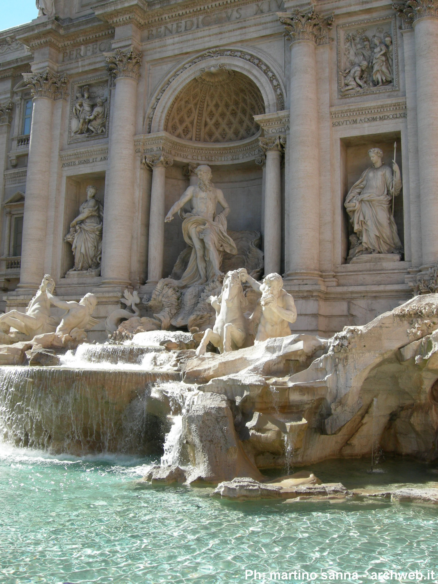 Fontana_trevi_14