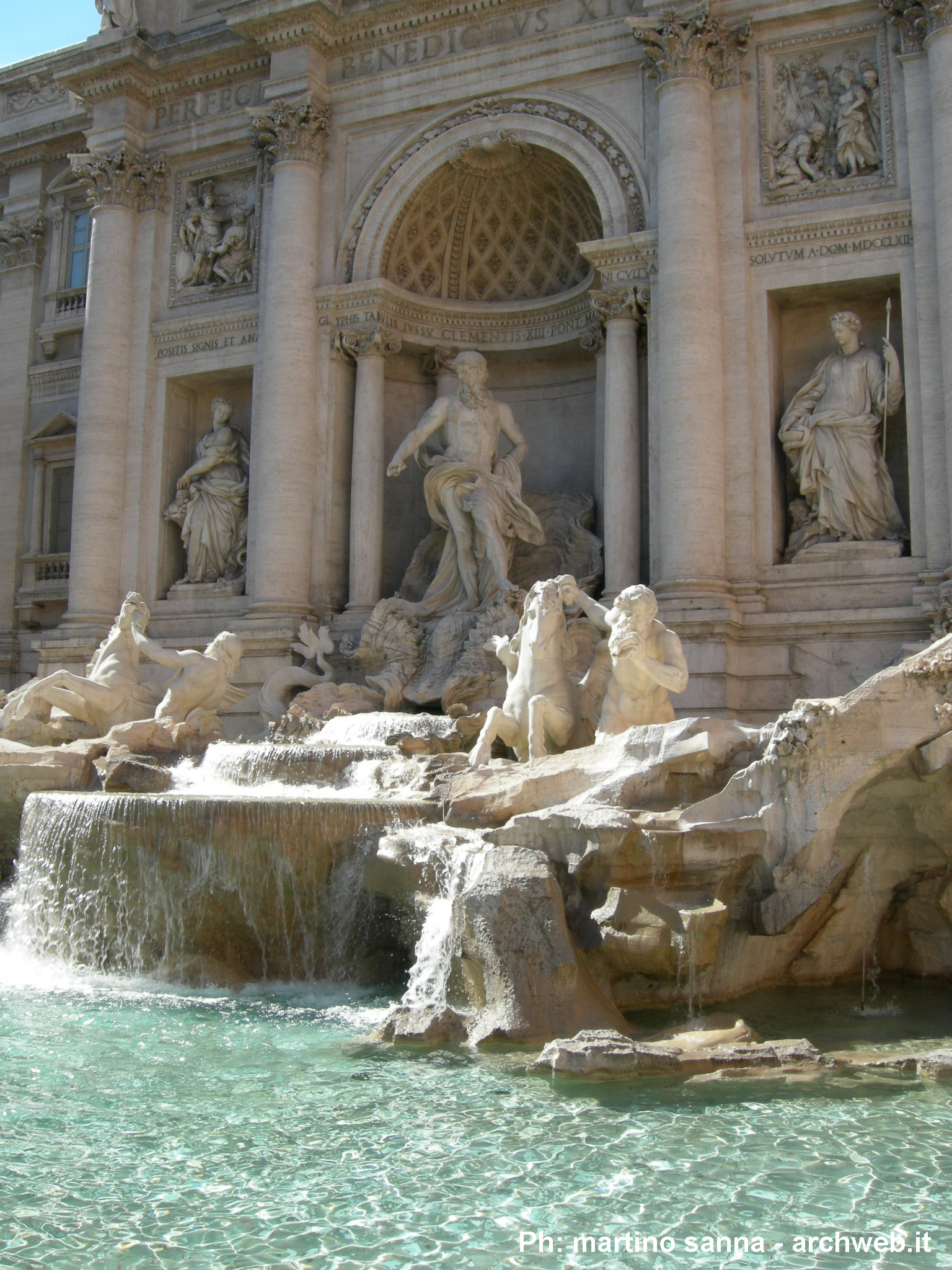 Fontana_trevi_16