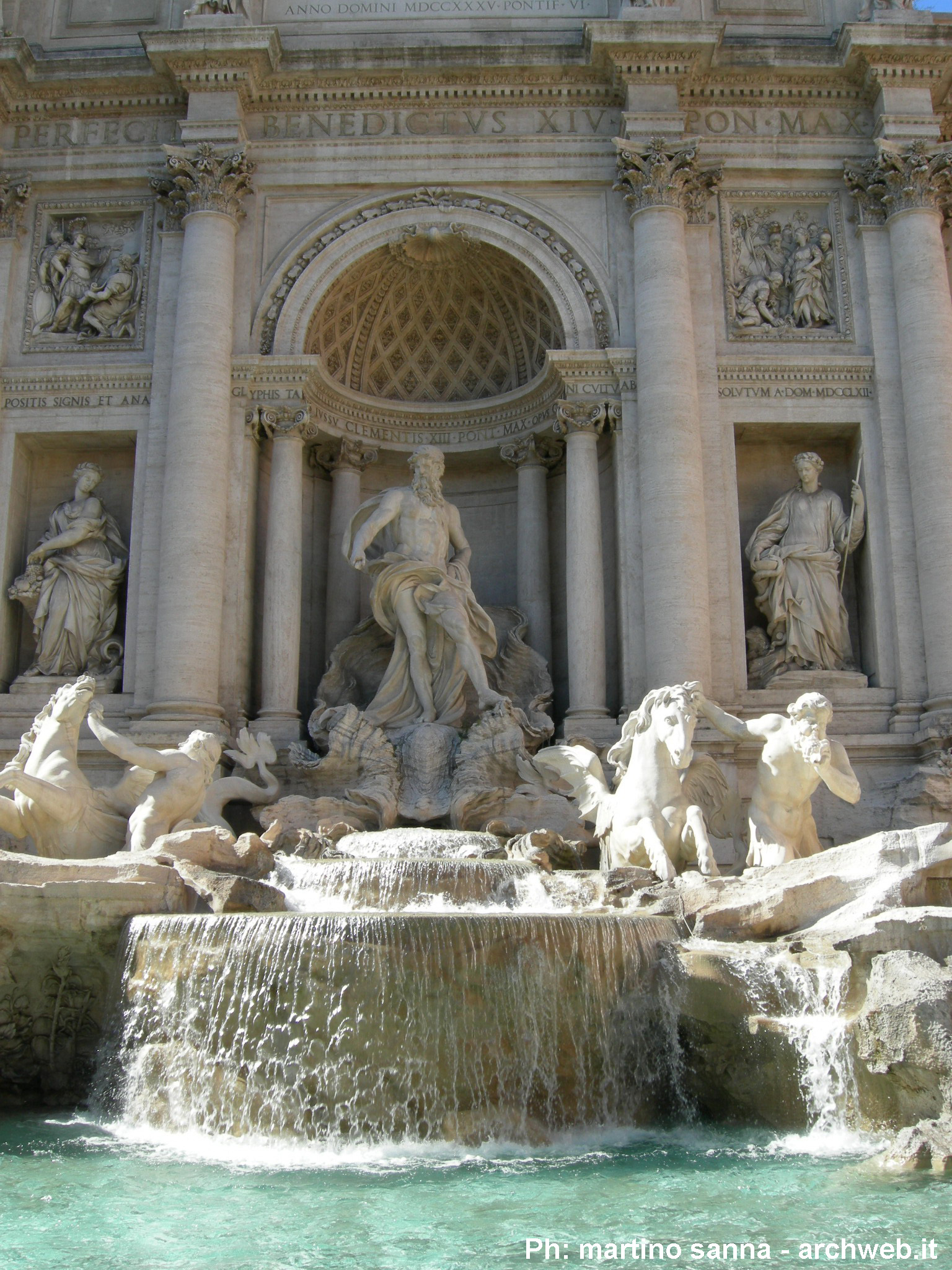 Fontana_trevi_20