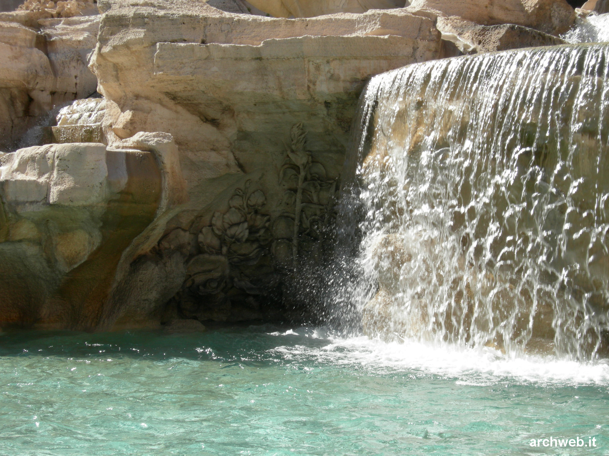 Fontana_trevi_26