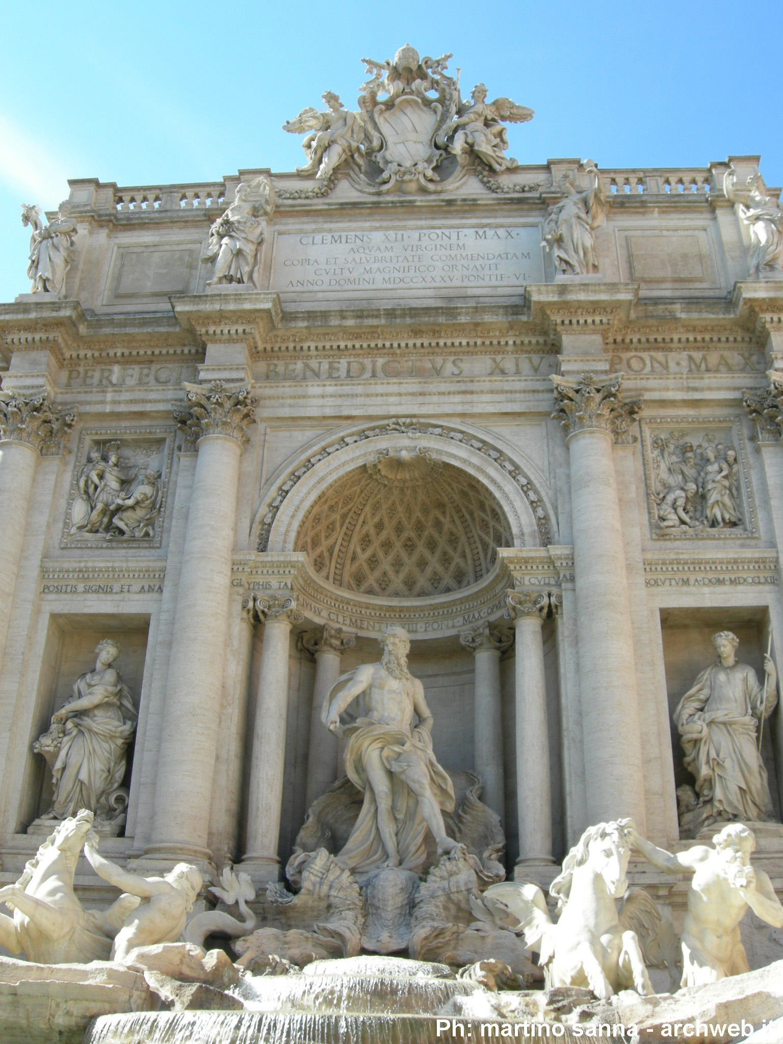 Fontana_trevi_36