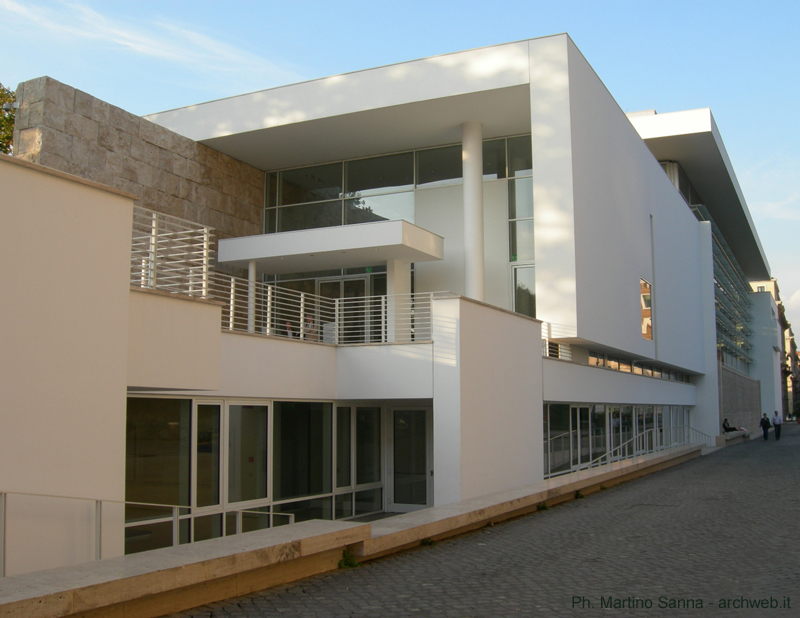 ara_pacis_meier_05